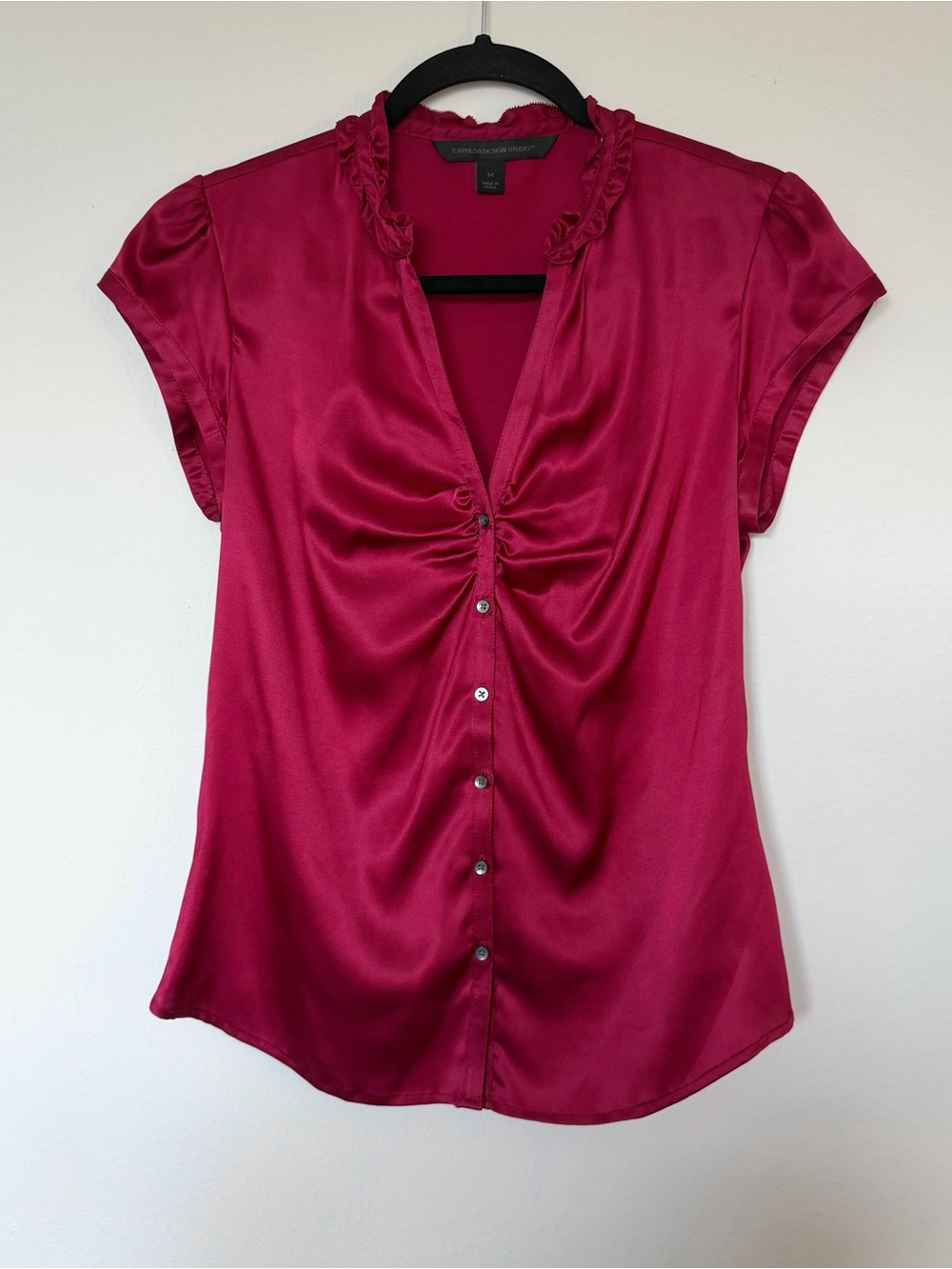 Vintage Express Silk Ruched V-Neck Cap Sleeve Blouse in Raspberry Size Medium